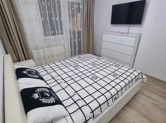 25 Luxury Apartment